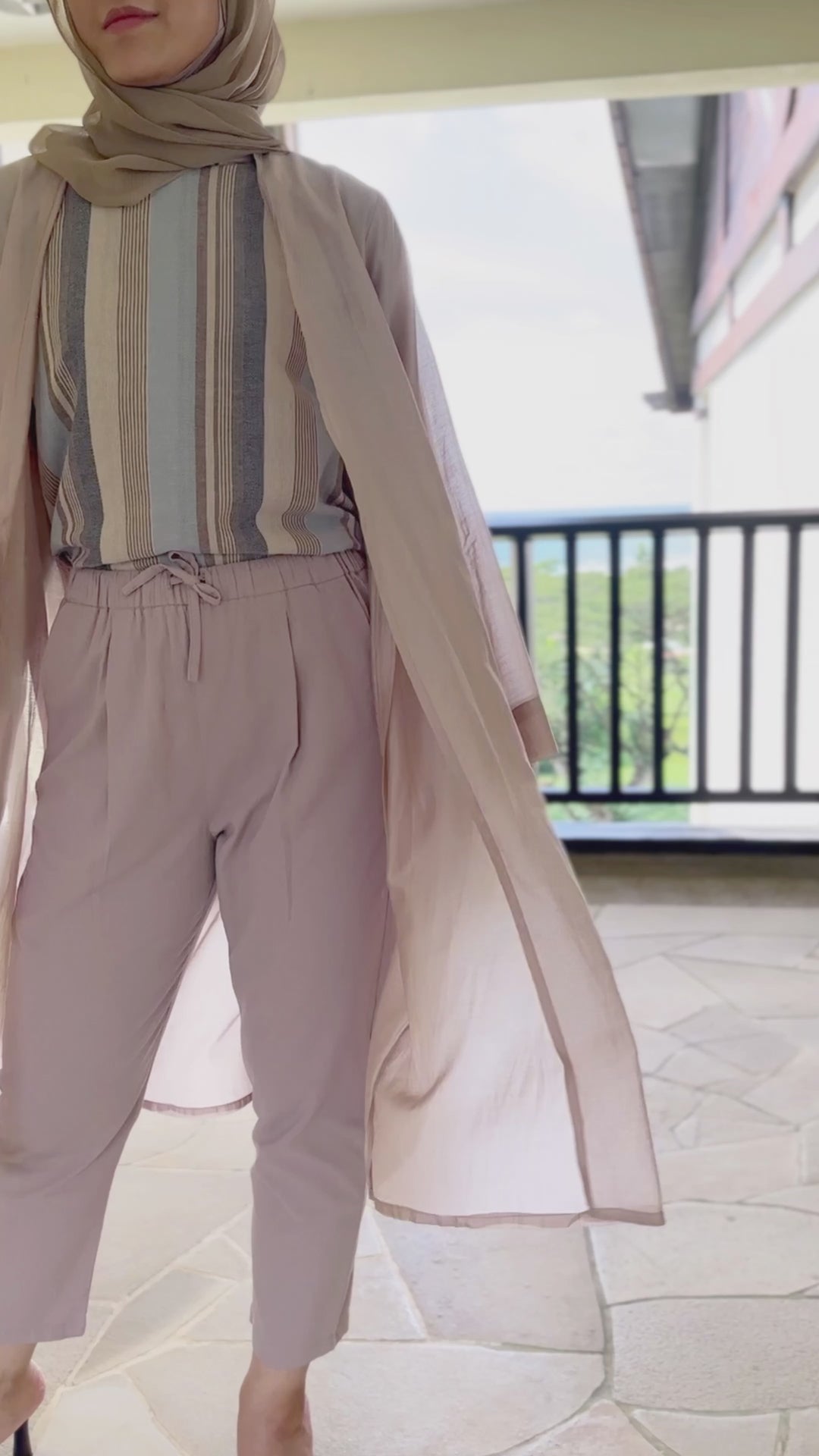 Hazel Lightweight-Sheer Overcoat