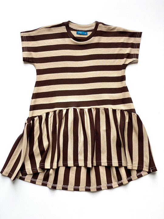 EVELYN Flounce Midi Dress in Cocoa