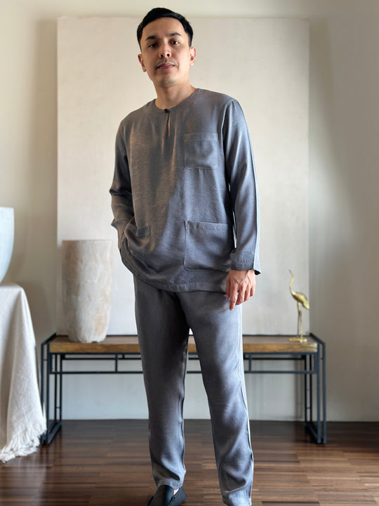 MALIK Teluk Belanga Baju Melayu Set in Pewter