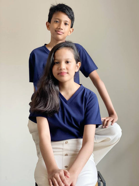 OWEN Unisex V-Neck Tee in Navy