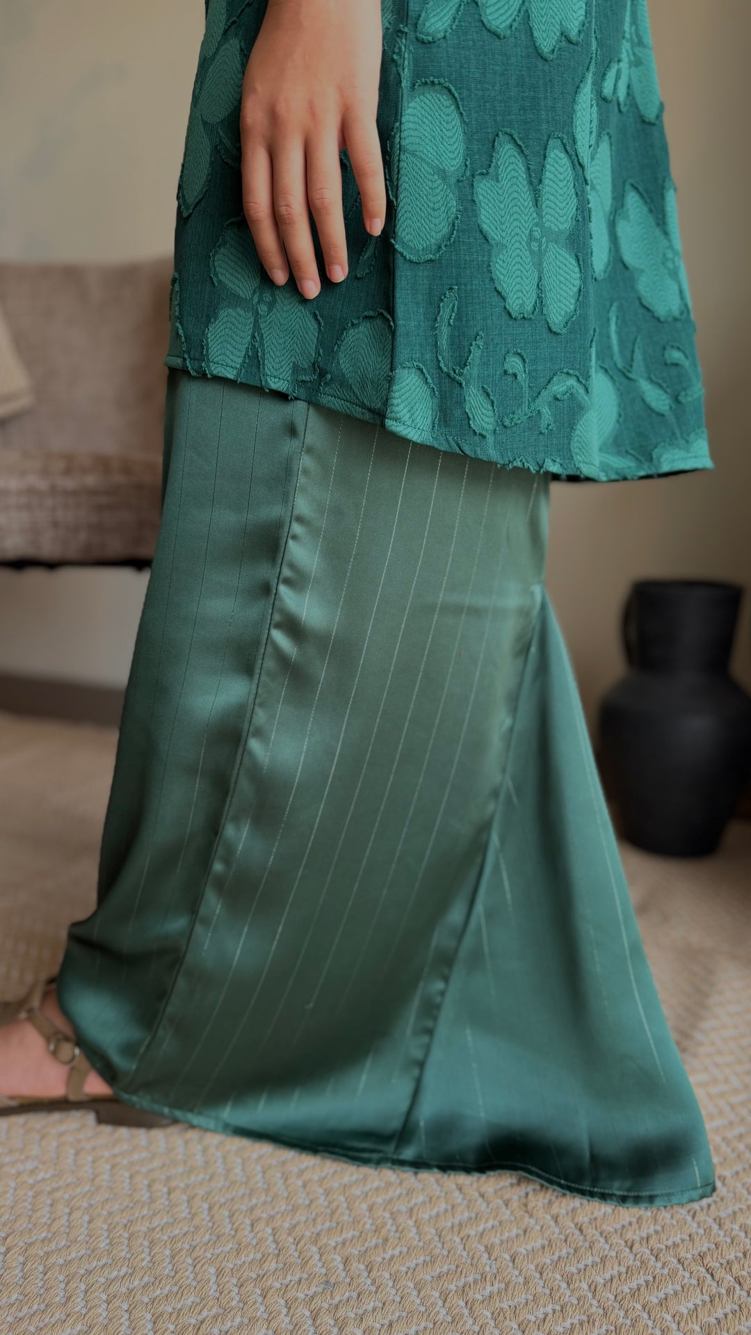 SUKMA Long Kurung Set in Emerald