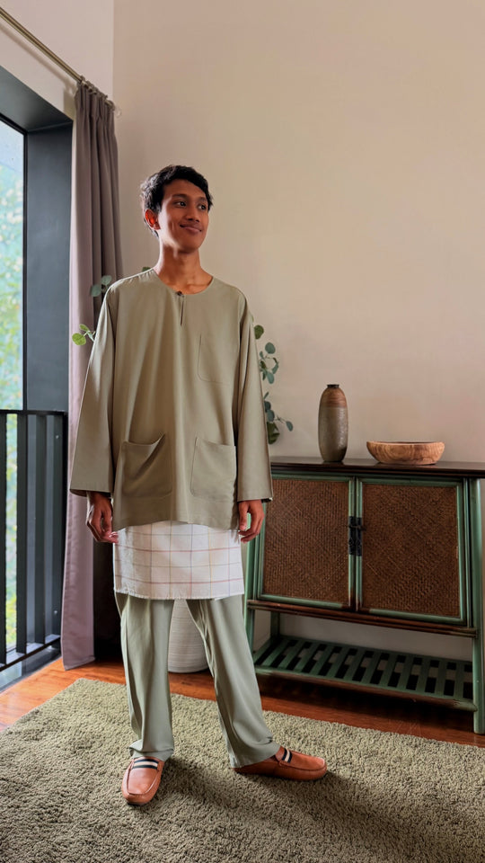 TUAH Baju Melayu Teluk Belanga in Sage