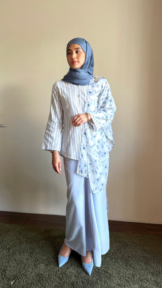 CEMARA Short Kebaya Set in Cornflower Blue