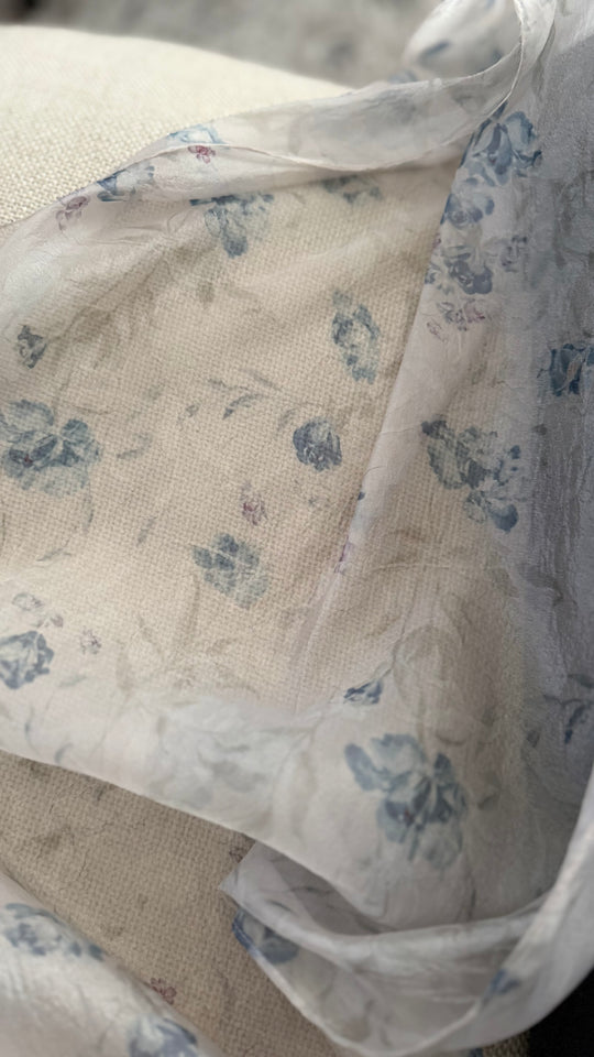 ALUN Selendang in Blue Botanica