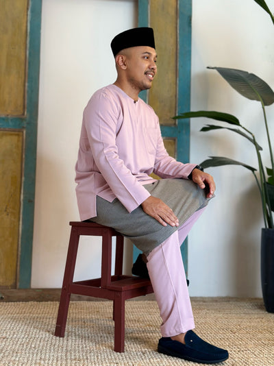 MALIK Teluk Belanga Baju Melayu Set in Dusty Lilac