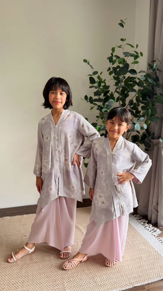 RATNA Long Kebaya Set in Misty Thistle