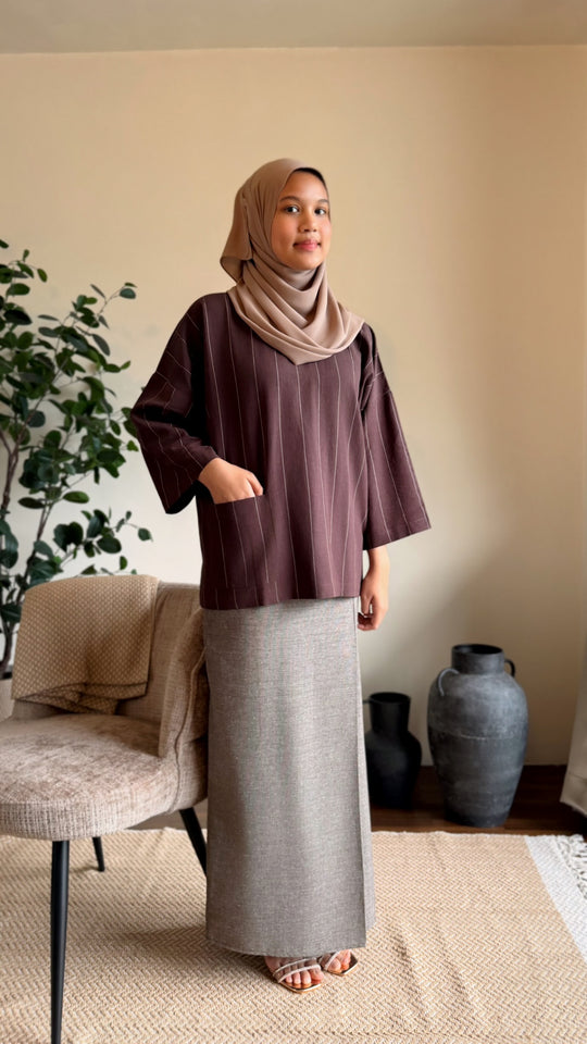 MAIMUNAH Kurung Kedah Set in Chocolate