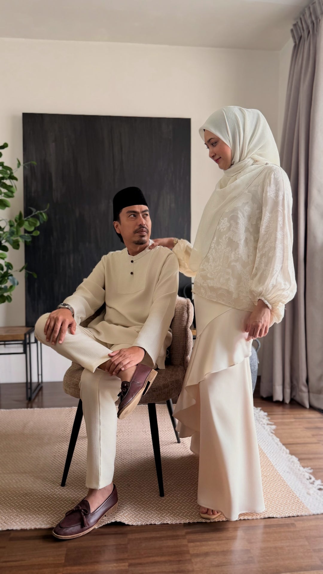 MAYA Modern Kurung Set in Silky Ivory