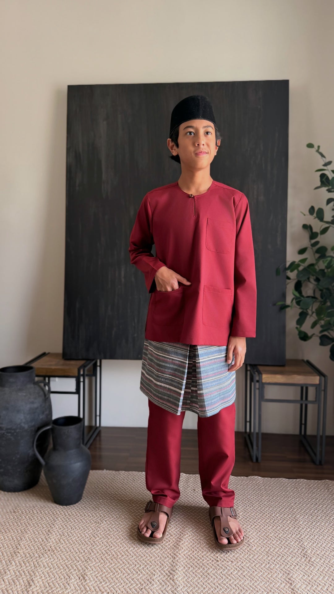 JEBAT Baju Melayu Teluk Belanga in Maroon