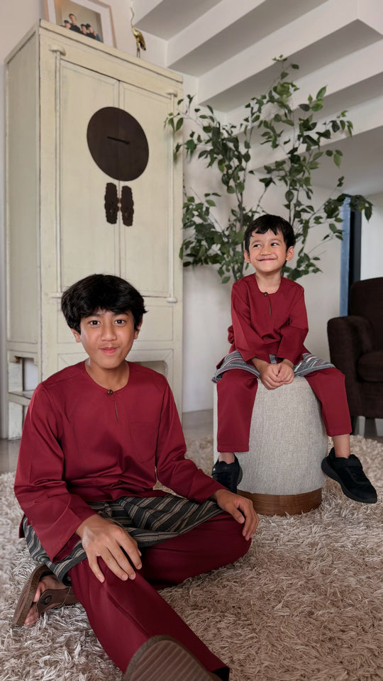 JEBAT Baju Melayu Teluk Belanga in Maroon