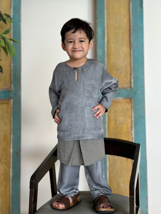 AYUB Instant Pelikat Style Samping in Graphite Stripes