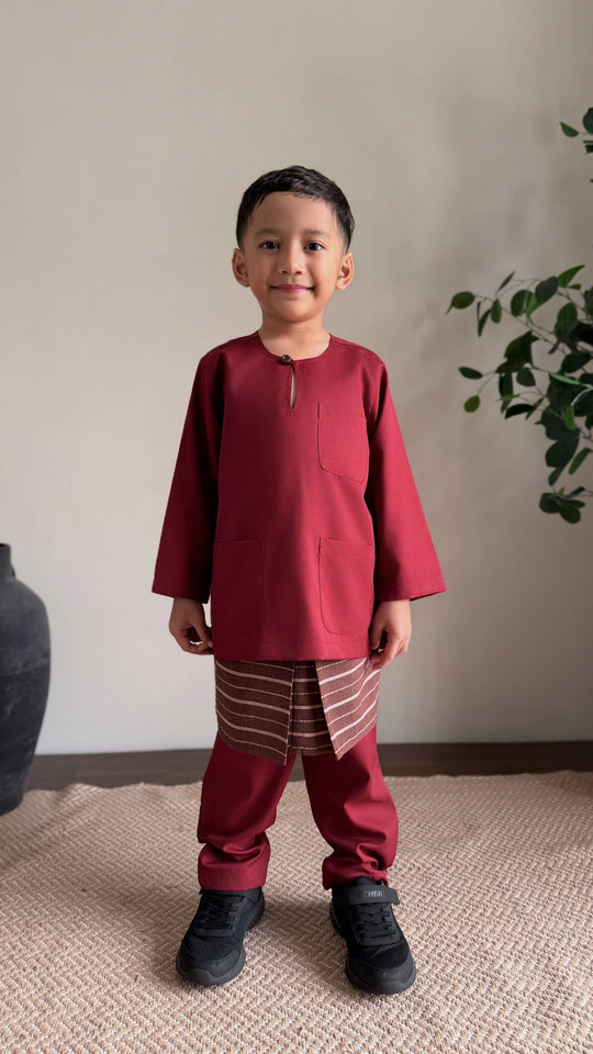 JEBAT Baju Melayu Teluk Belanga in Maroon