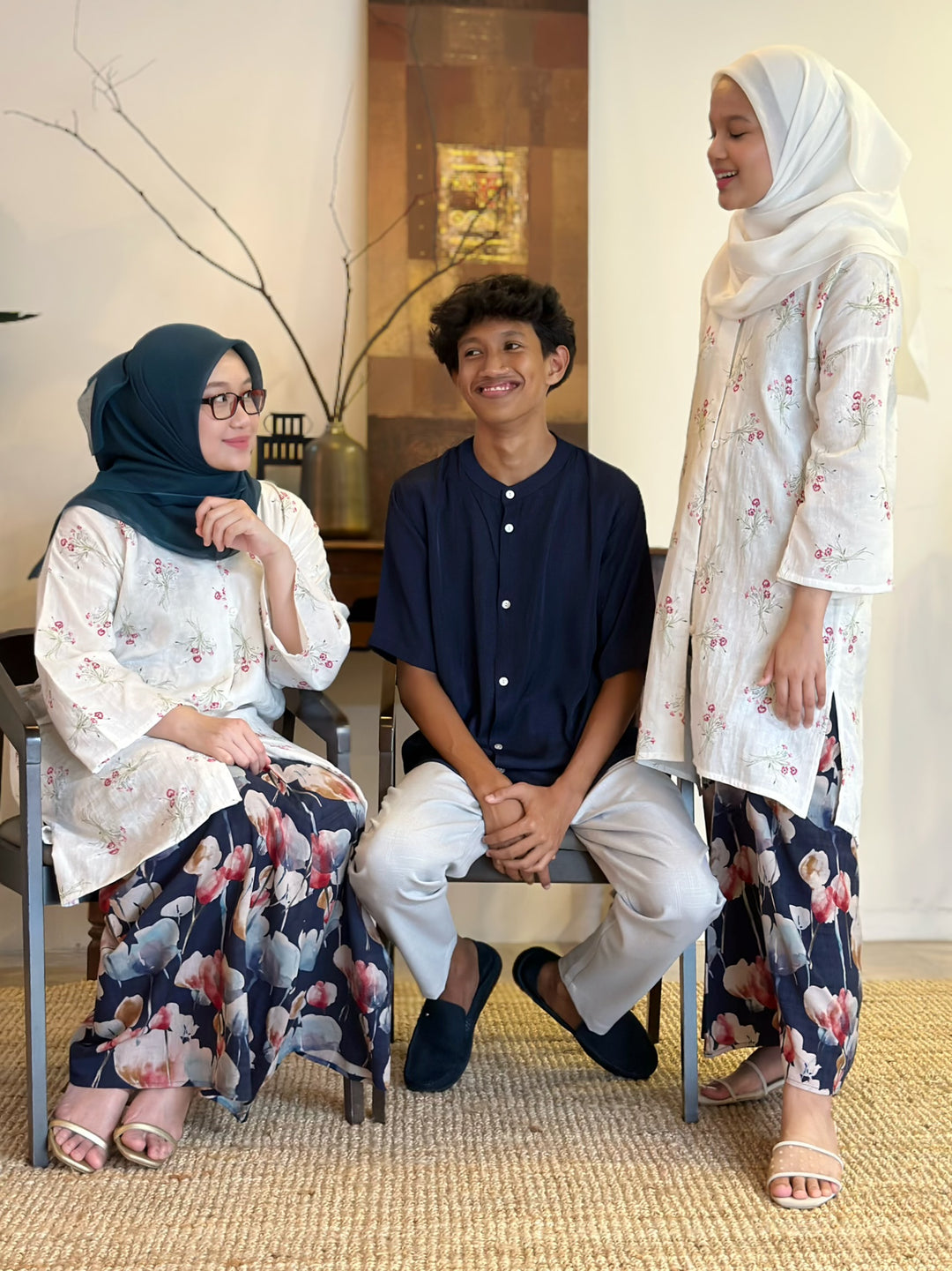 ANGGUN Long Kebarung Set in Delight