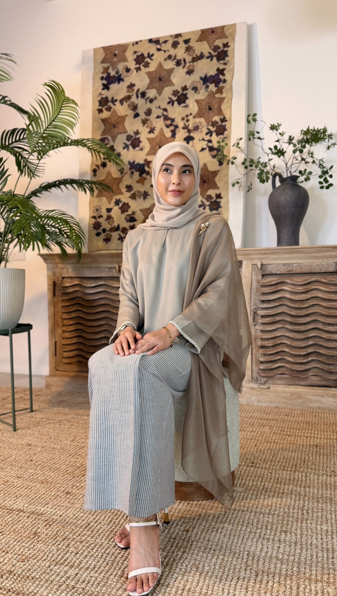 MULUS Kurung Kedah Set in Dune Biege