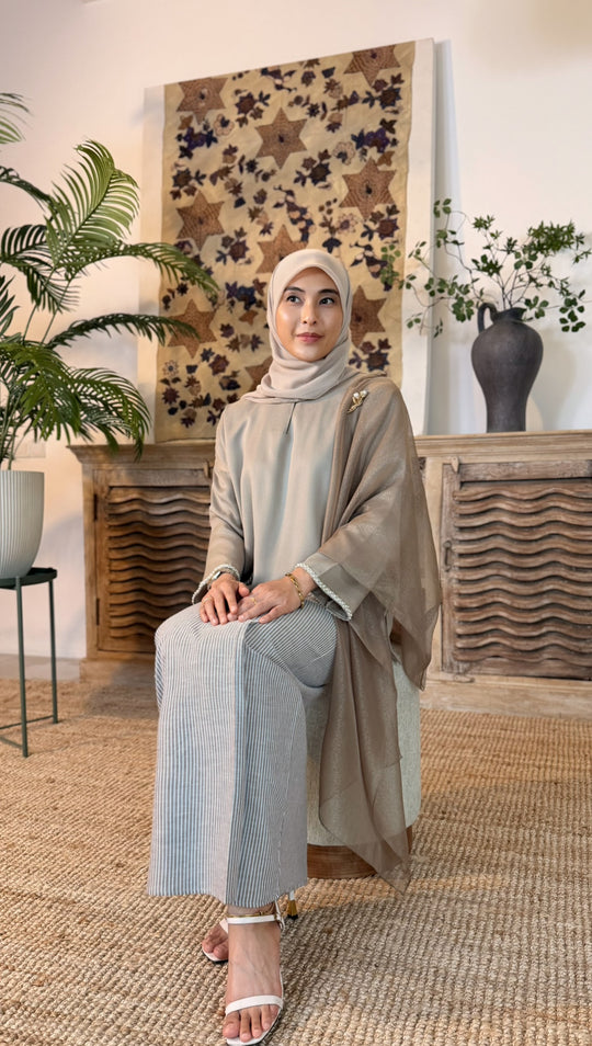 MULUS Kurung Kedah Set in Dune Biege