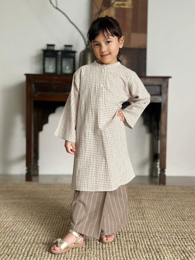 DELIMA Riau Kurung Set in Sand