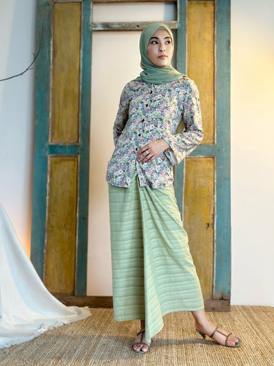 CEMARA Short Kebaya Set in Olive Floral