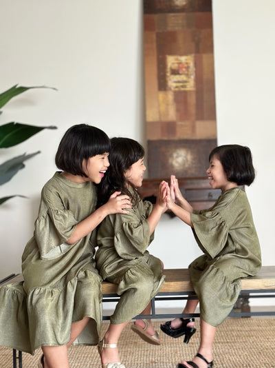 ANGELINA Flounce Dress in Mudgreen