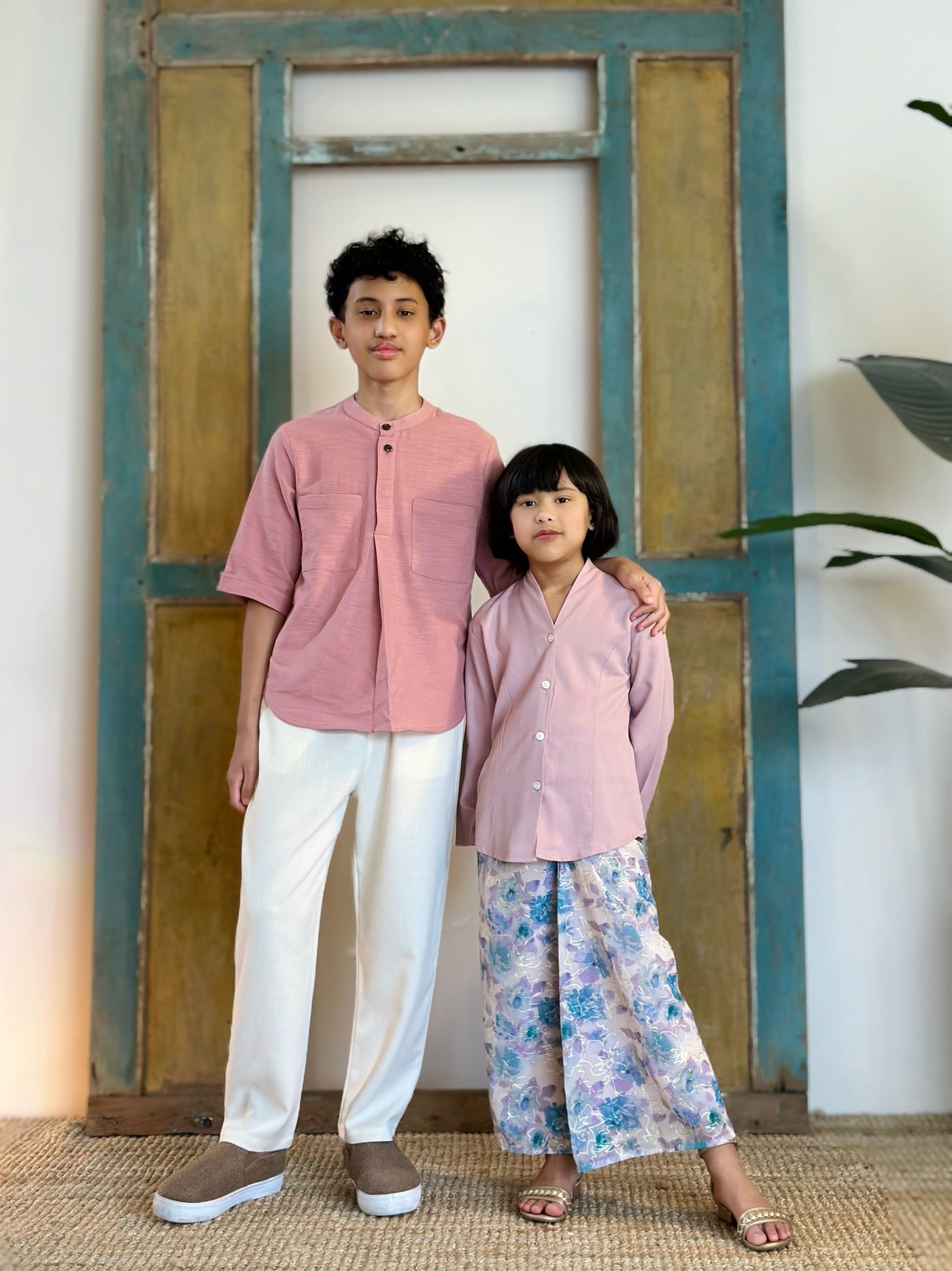 TERATAI Short Kebaya Set in Dusty Lilac