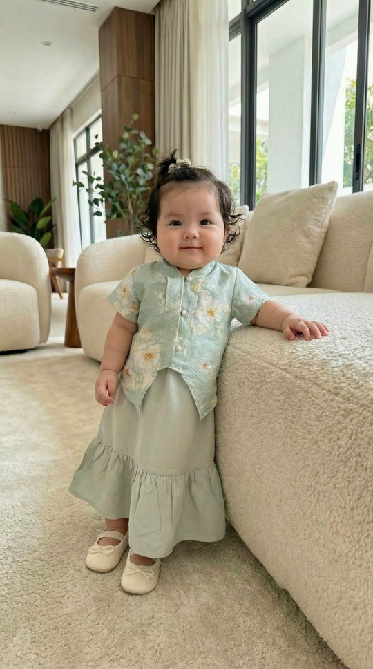 SERI Baby's Kebaya Set in Dreamy Green