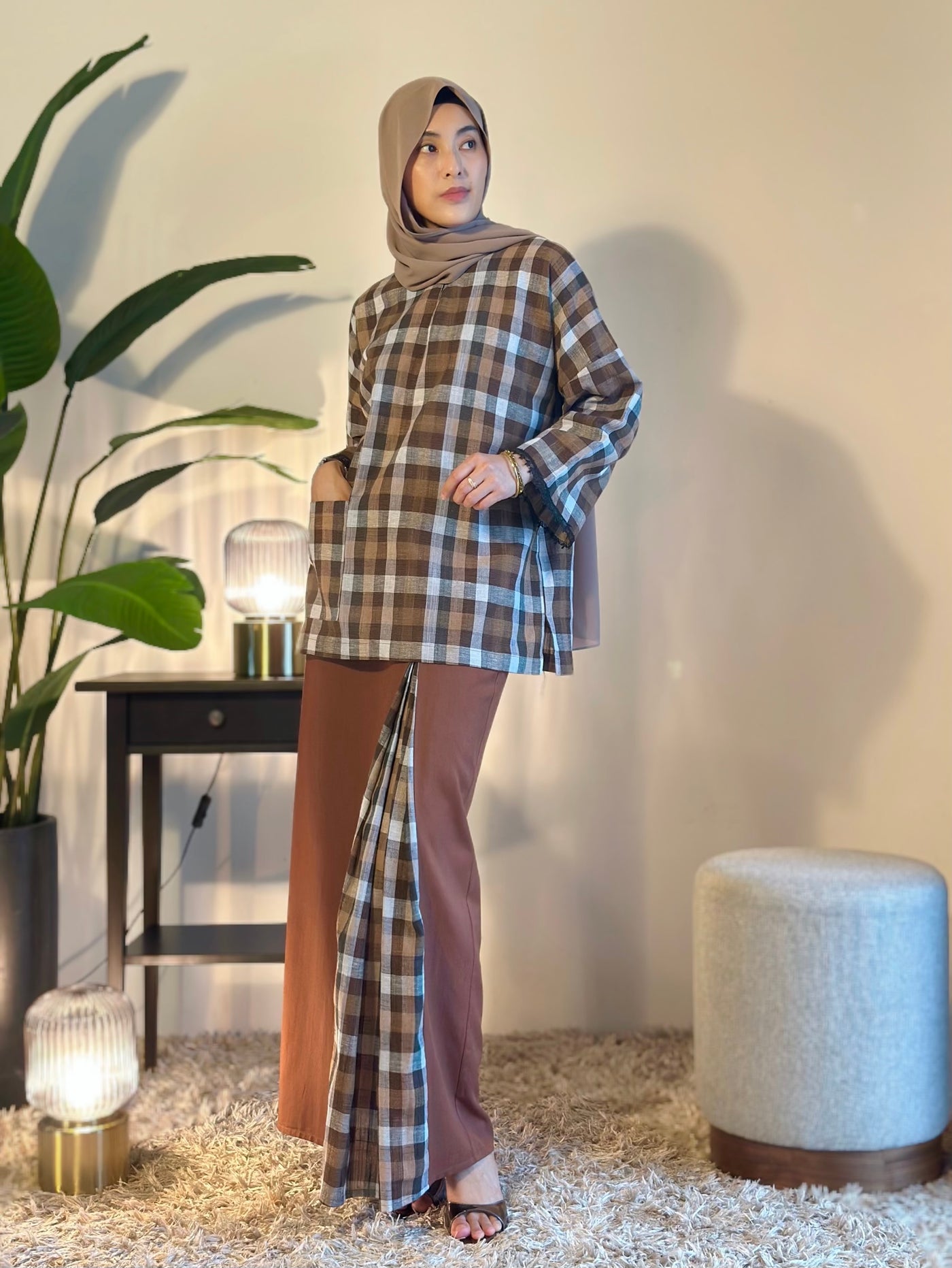 MAIMUNAH Kurung Kedah Set in Cocoa