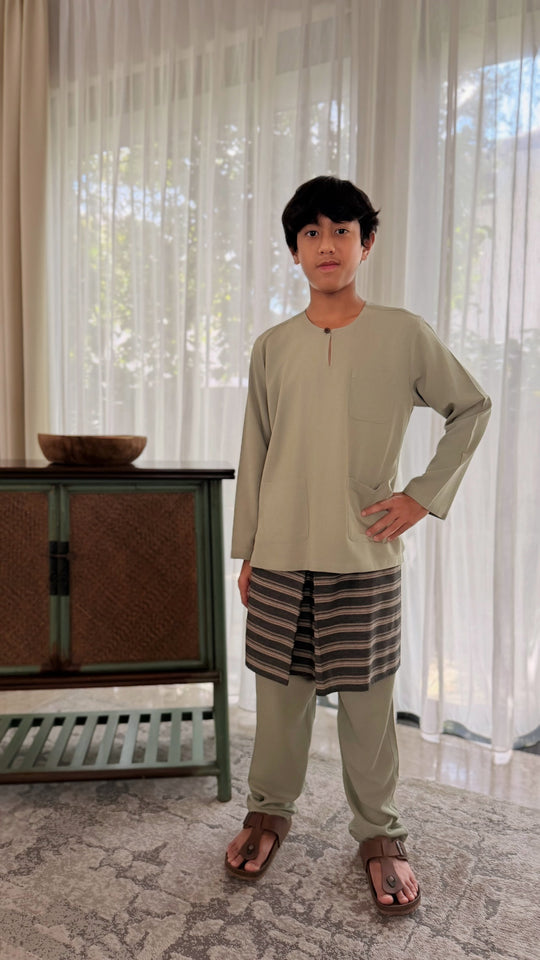 JEBAT Baju Melayu Teluk Belanga in Sage
