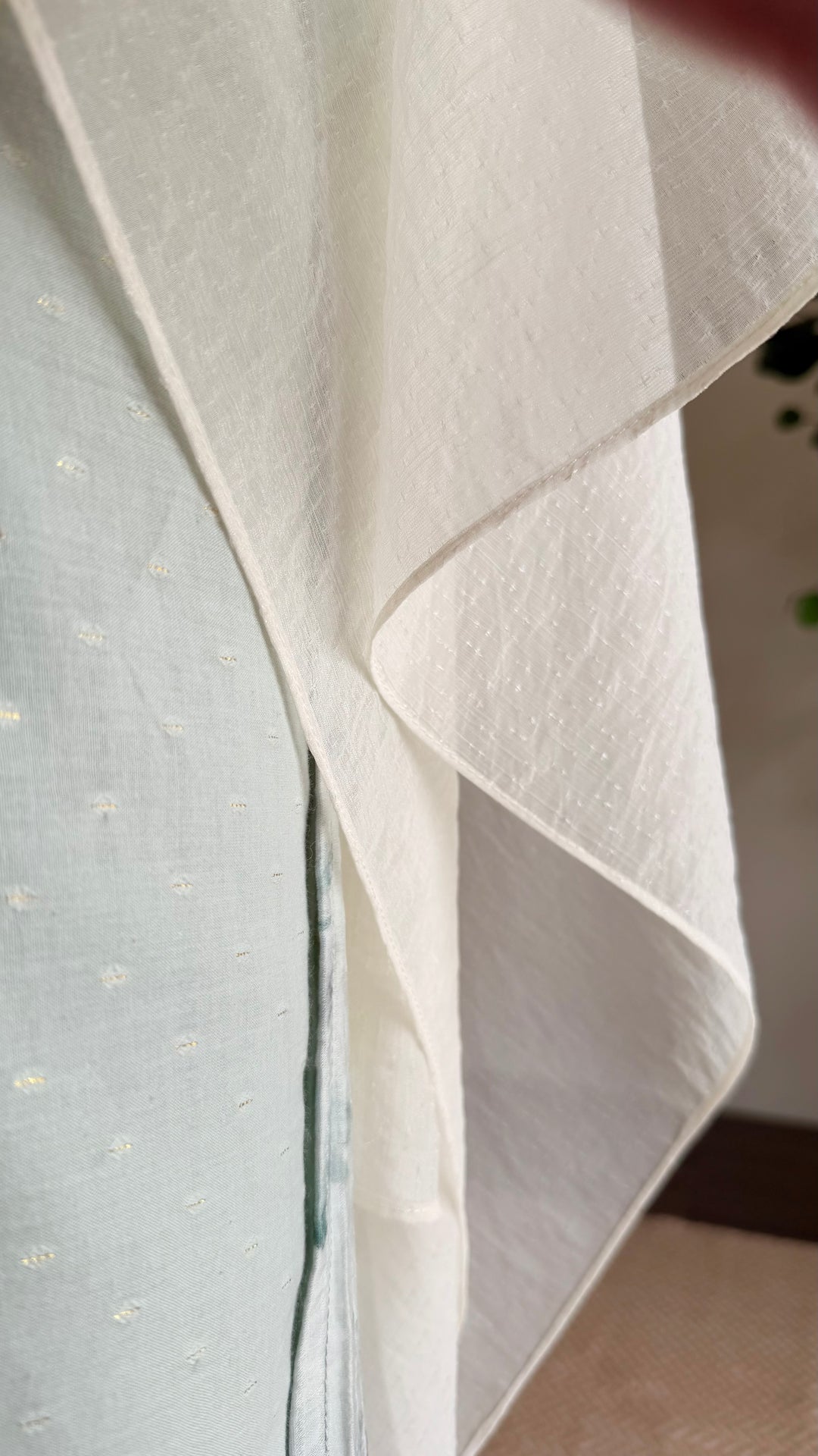 ALUN Selendang in Pearl Whisper