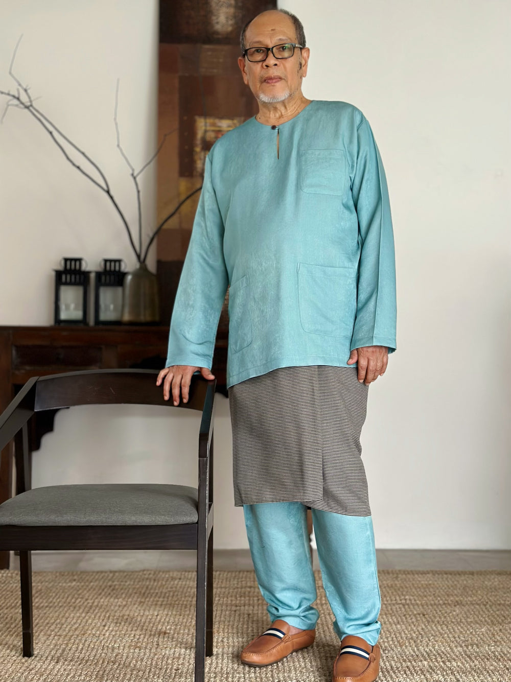 MALIK Teluk Belanga Baju Melayu Set in Turquoise