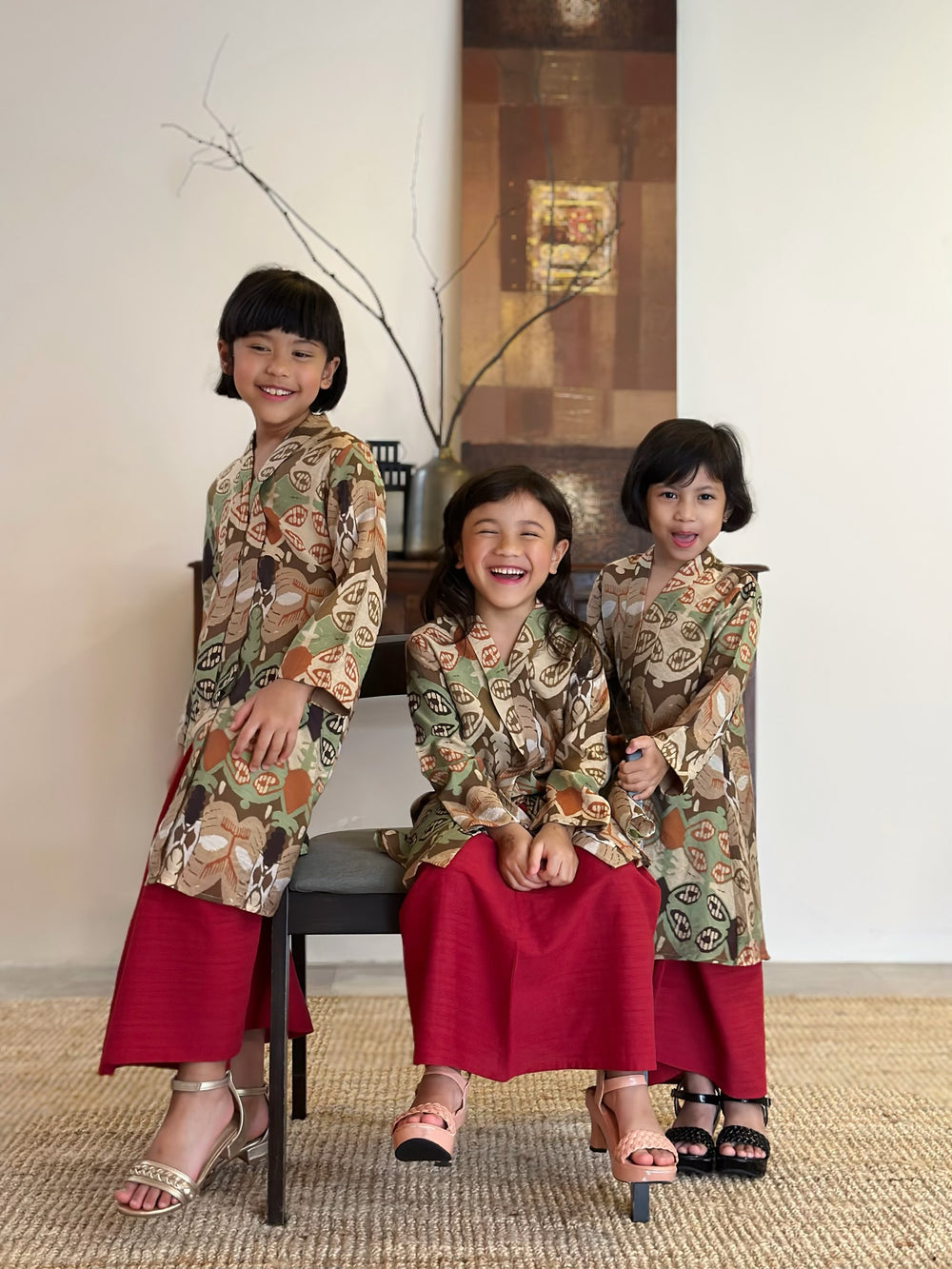 INTAN Long Kebaya Set in Joy