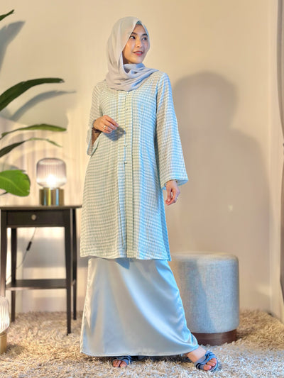 LAILA Long Kebaya Set in Icy Mist