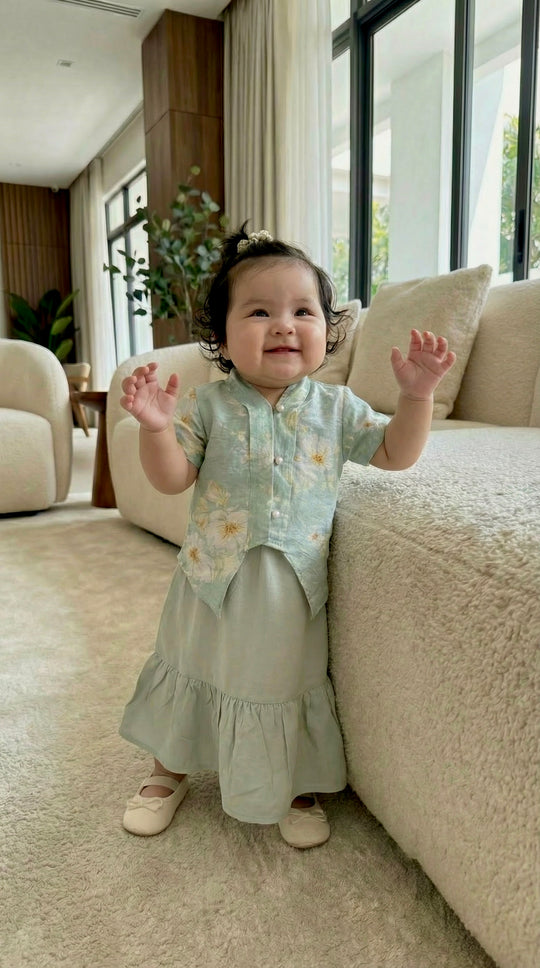 SERI Baby's Kebaya Set in Dreamy Green