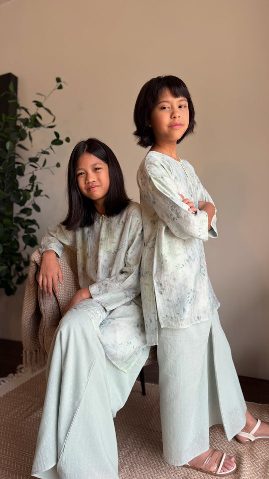 KASTURI Long Kurung Set in Lido Green