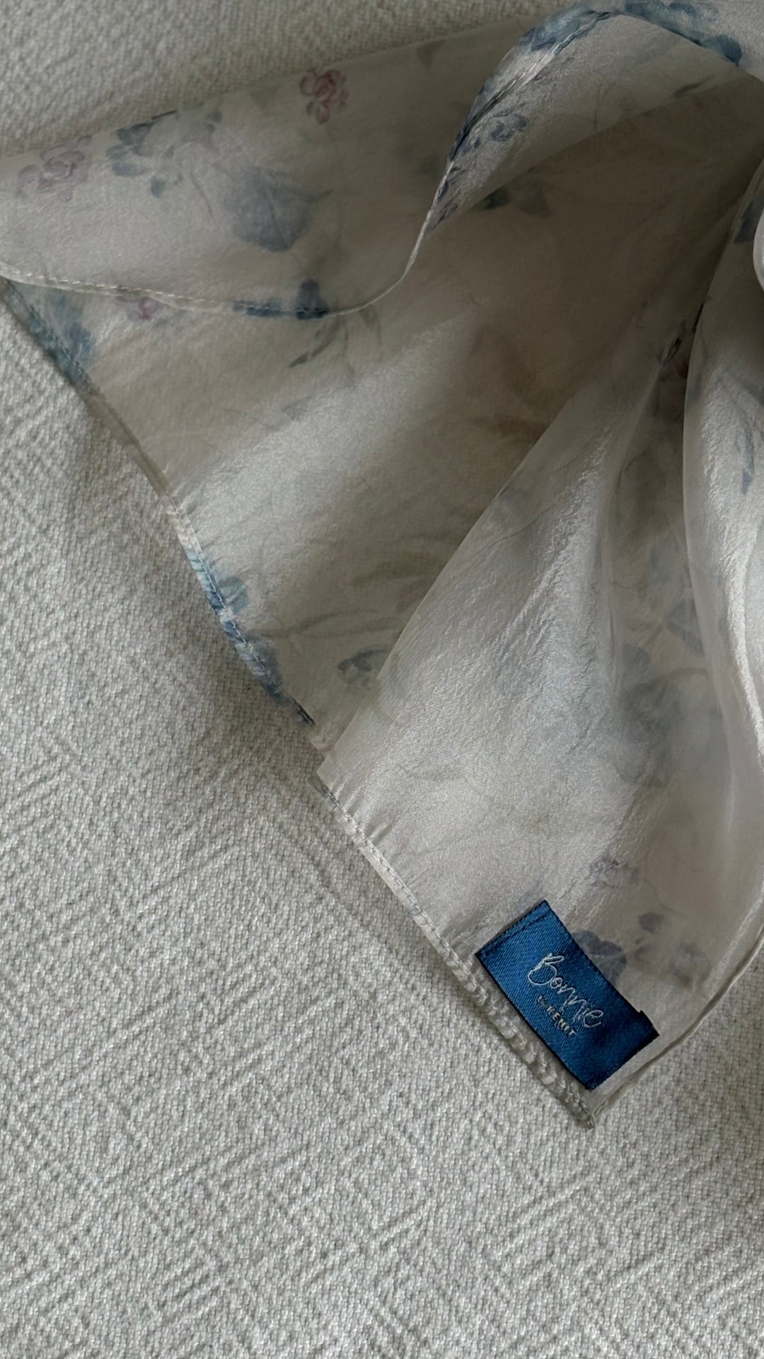 ALUN Selendang in Blue Botanica