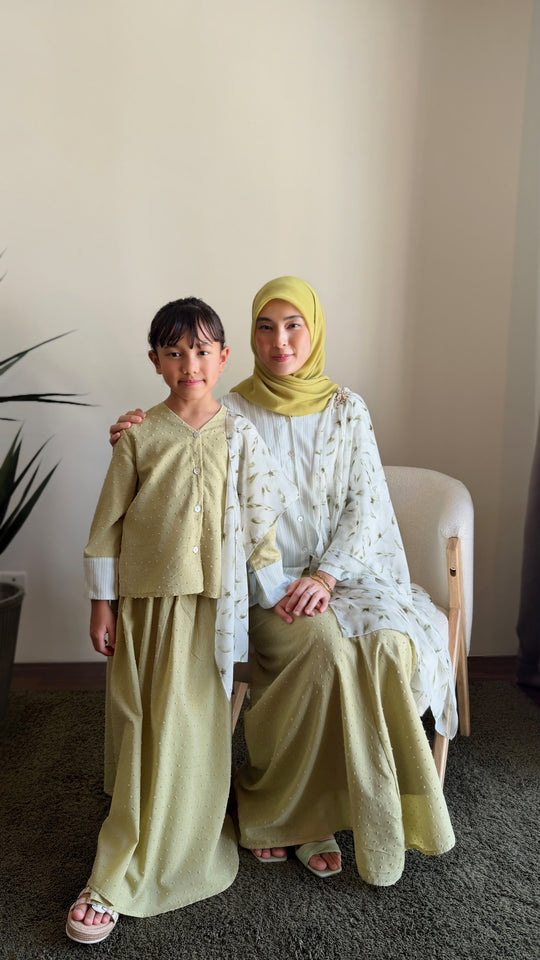 SAMIRA Mini Kurung Set in Dewlight Green