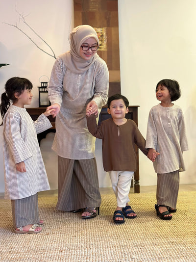 DAMAI Teluk Belanga Kurta in Hickory