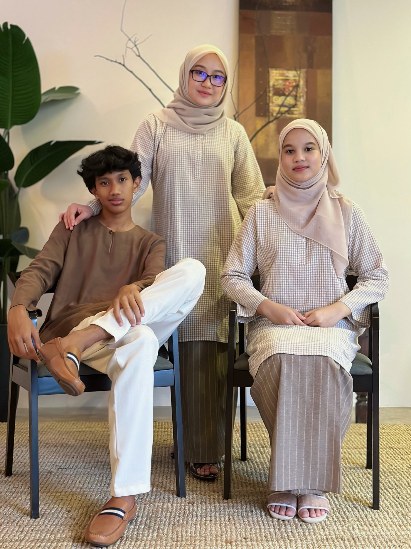 DAMAI Teluk Belanga Kurta in Hickory