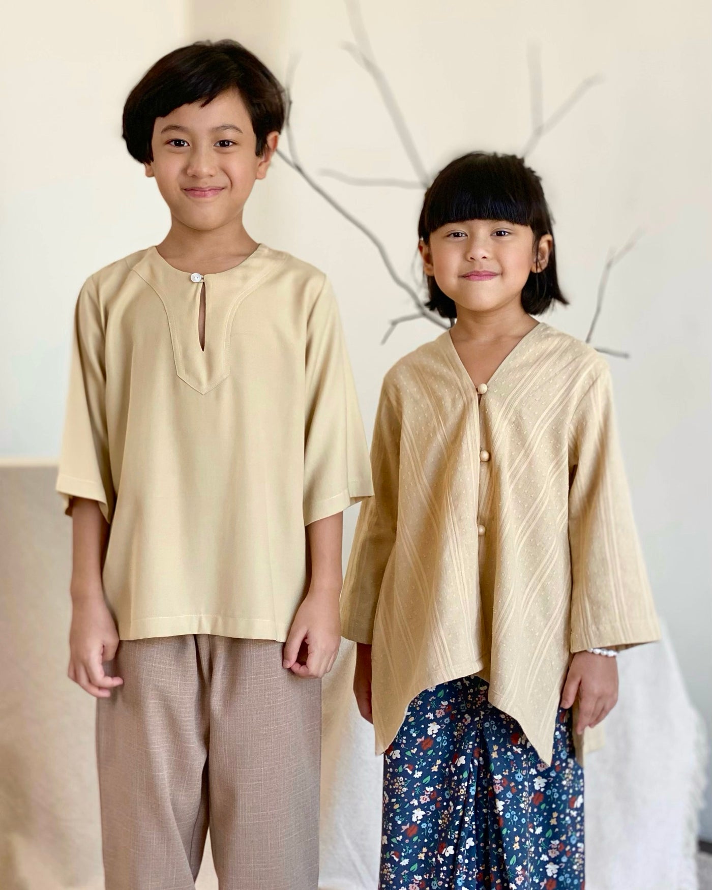 SAFI Classic Kebarung Set in Tan