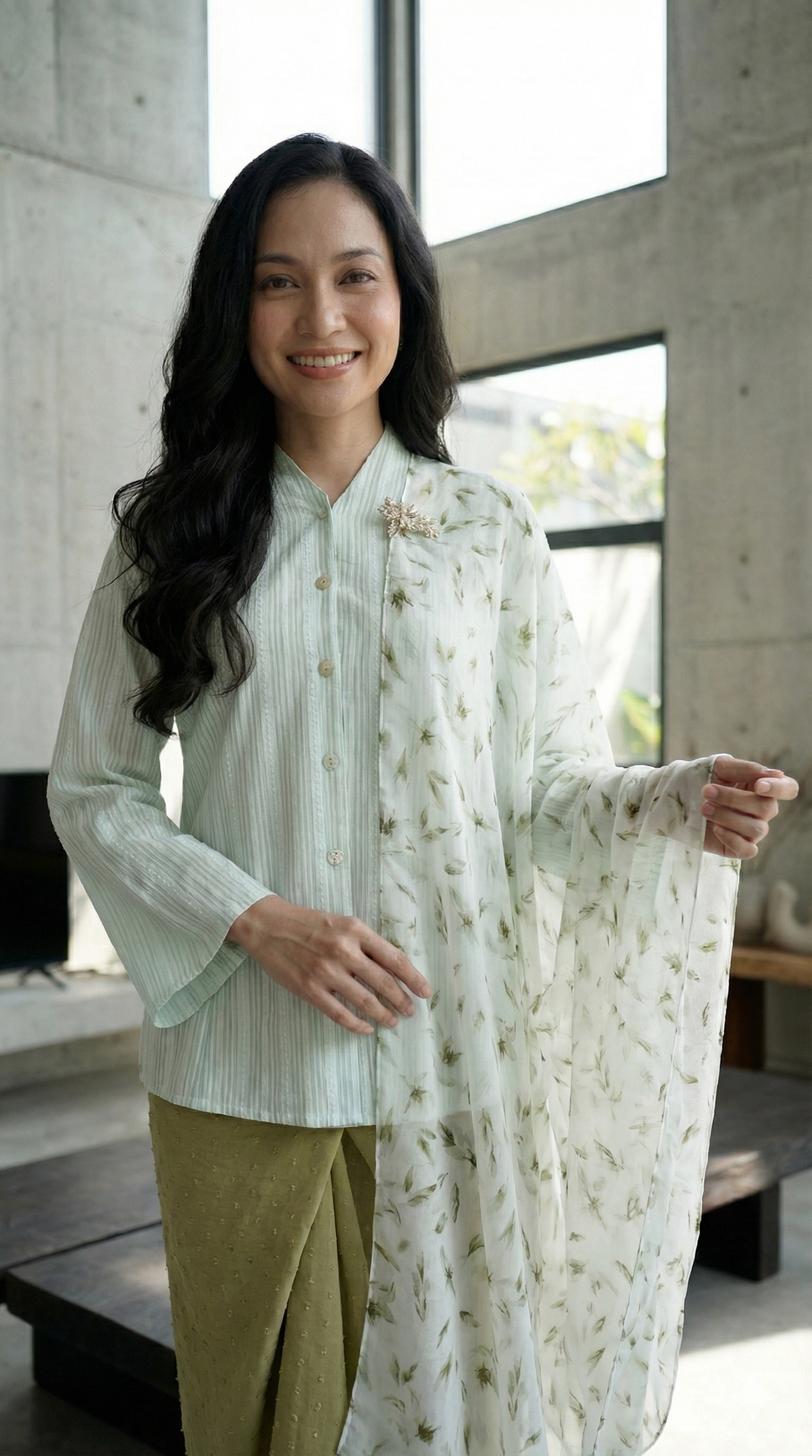 CEMARA Short Kebaya Set in Dewlight Green