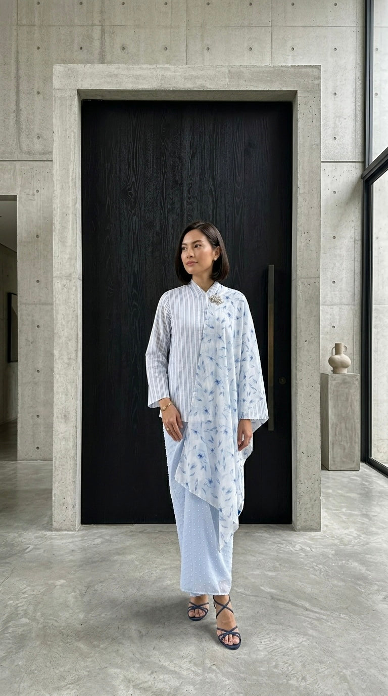 CEMARA Short Kebaya Set in Cornflower Blue