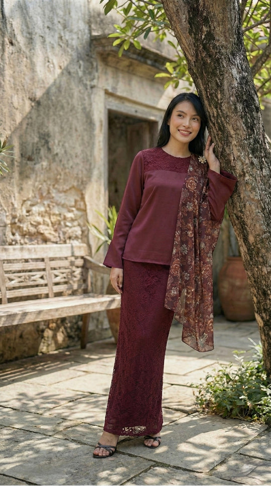 YASMIN Modern Kurung Set in Rosewood