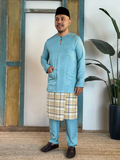 IDRIS Pelikat Style Samping in Parmesan Plaid