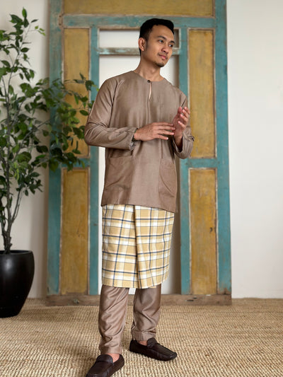 MALIK Teluk Belanga Baju Melayu Set in Taupe