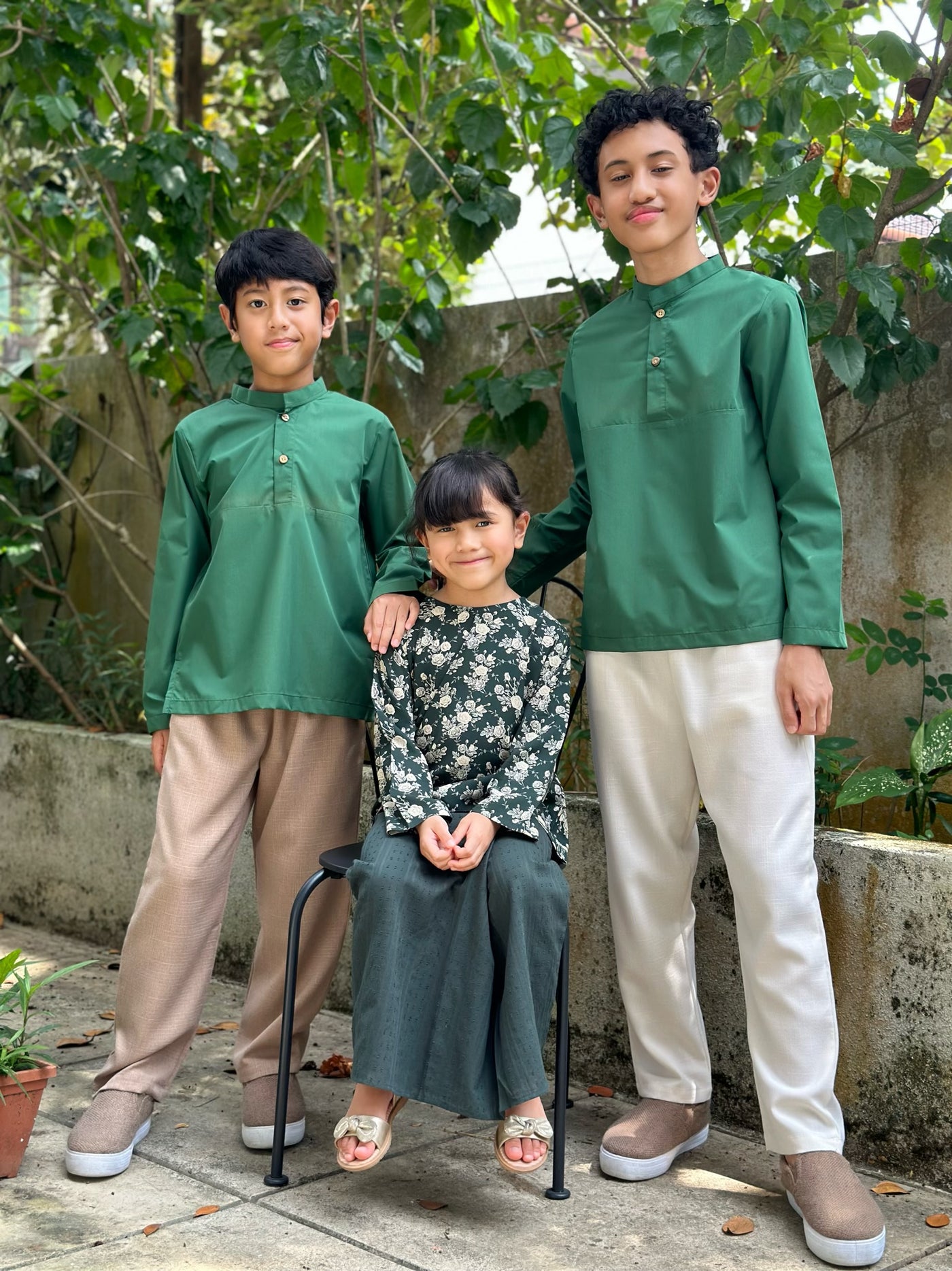 KURNIA Short Kurung Set in Emerald Bloom