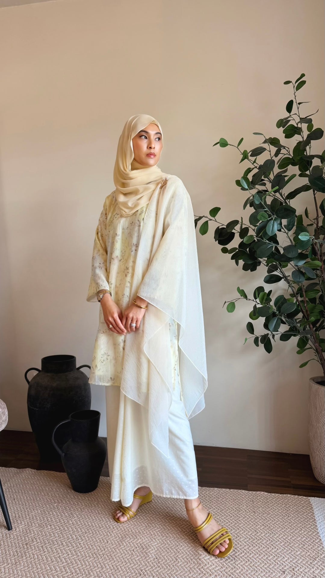 TANJUNG Long Kurung Set in Lemon Blossom