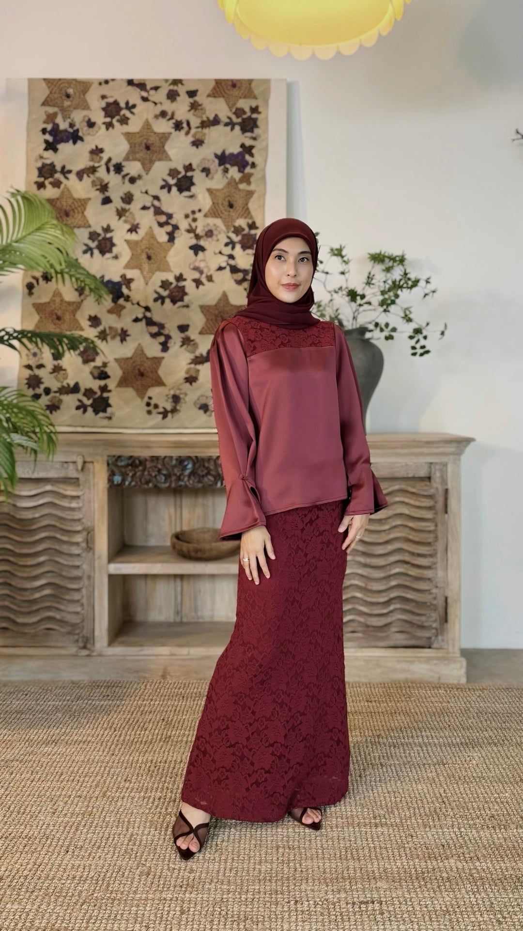 YASMIN Modern Kurung Set in Rosewood