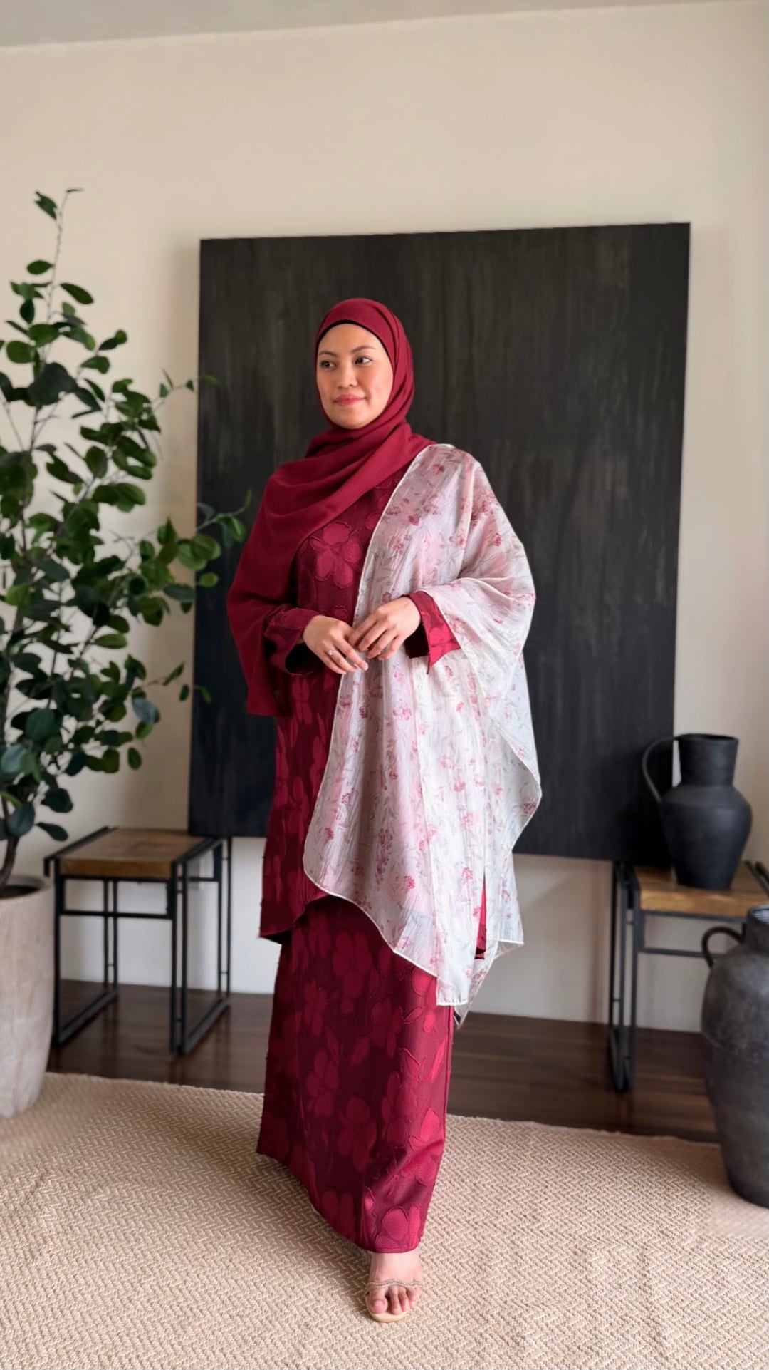 EMBUN Long Kurung Set in Maroon