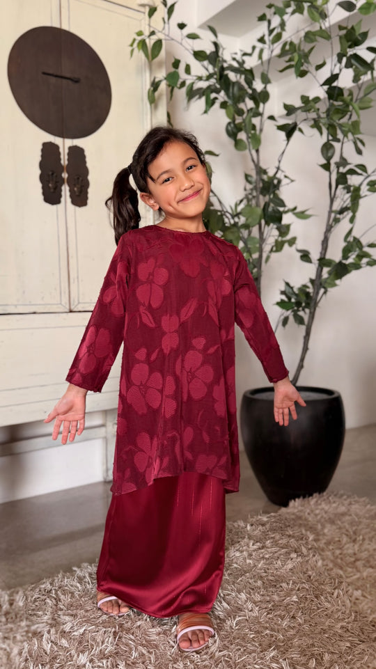 SUKMA Long Kurung Set in Maroon