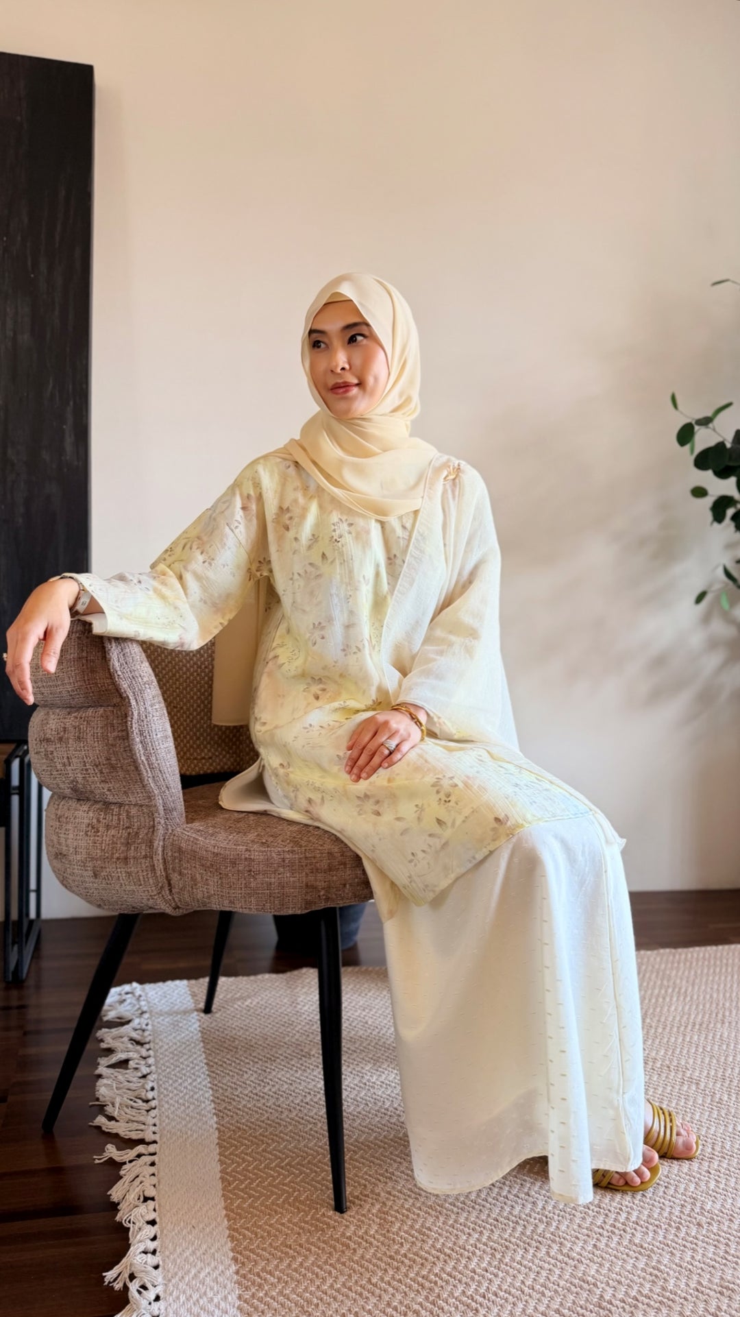 TANJUNG Long Kurung Set in Lemon Blossom