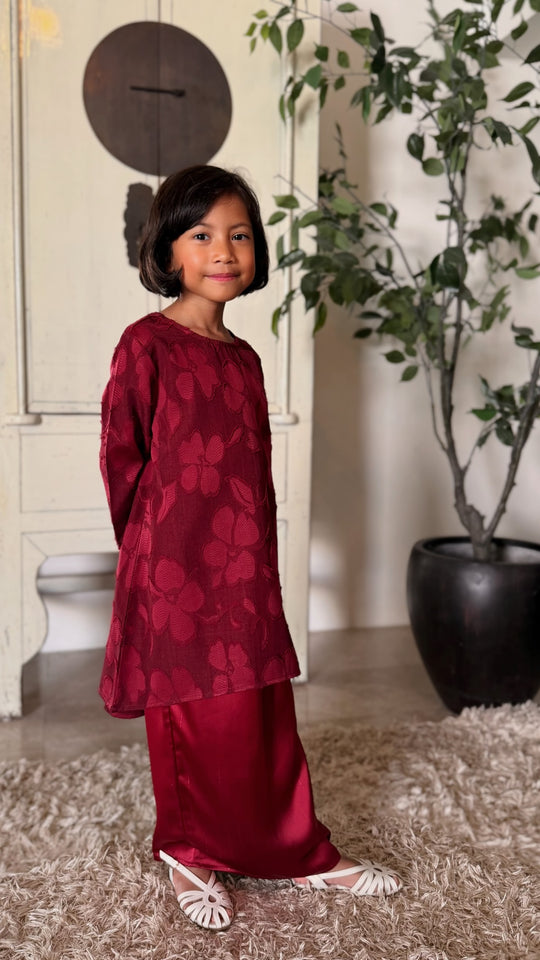 SUKMA Long Kurung Set in Maroon
