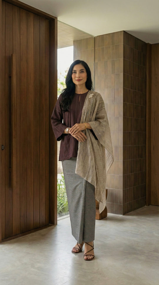 MAIMUNAH Classic Kurung Kedah Set in Chocolate